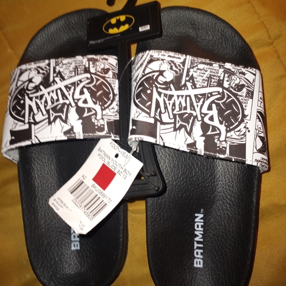 Batman shoes - Picture 1 of 2